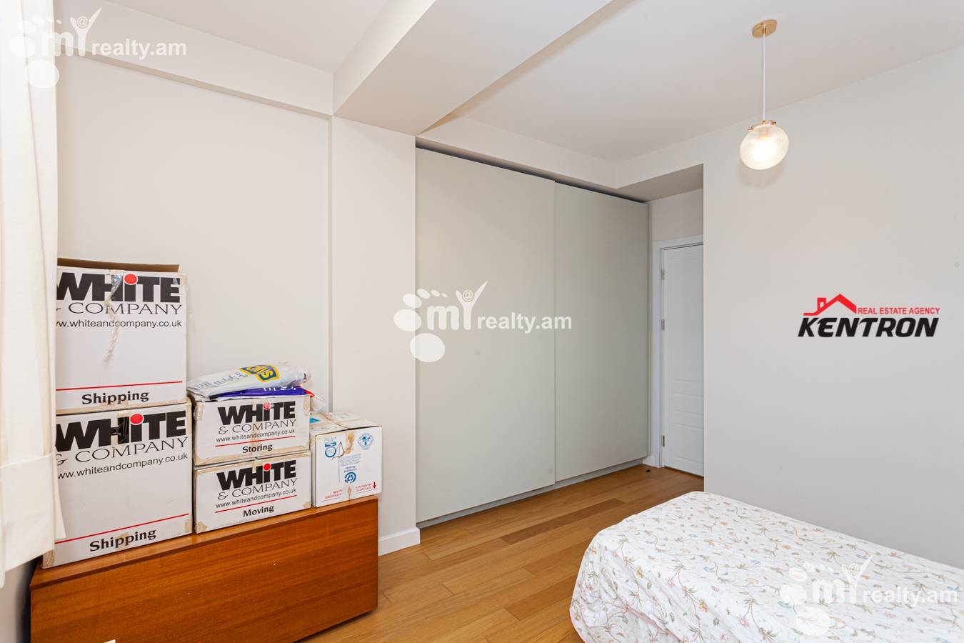 4 bedroom apartment for sale خیابان آنتارایین, مرکز شهر ایروان, 129594