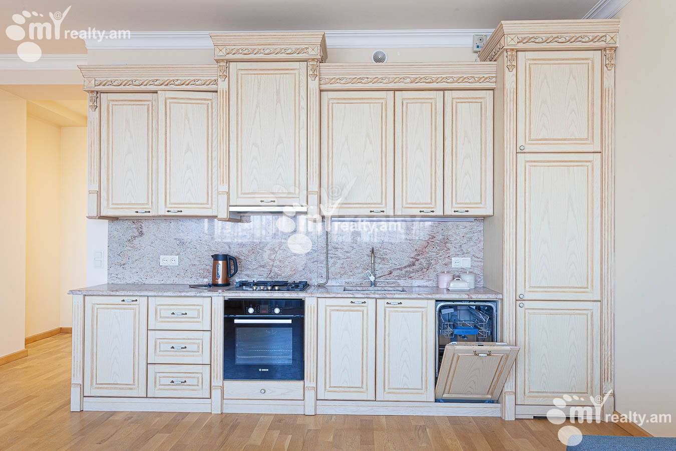 Снять 3 комнатную квартиру Кери ул, Арабкир Ереван, 154246