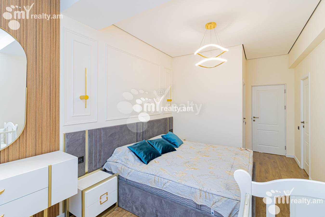 3 bedroom apartment for sale Tolbughin St, Arabkir Yerevan, 141535