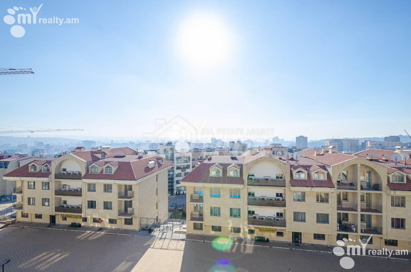 Купить 2 комнатную квартиру Антараин ул, Центр Ереван, 154454