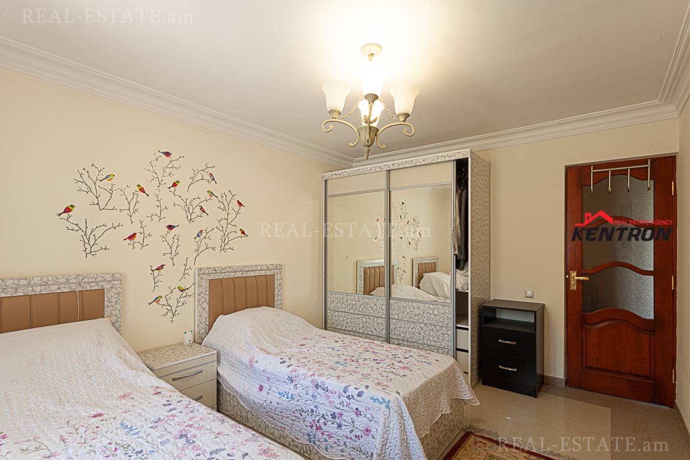 House for sale Barbyus St, Arabkir Yerevan, 133875