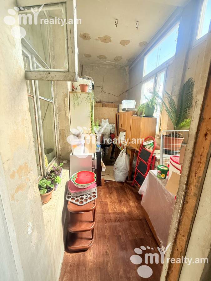 2 bedroom apartment for sale Paronyan St, Center Yerevan, 159088