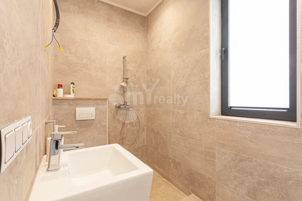 House for rent خیابان آنتارایین, مرکز شهر ایروان, 158351