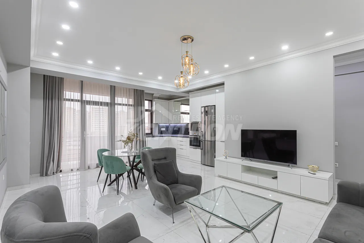 Снять 3 комнатную квартиру Г.Лусаворич ул, Центр Ереван, 159407