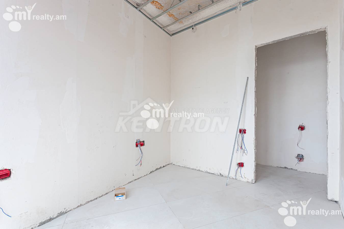 3 սենյականոց բնակարան  Գ. Հովսեփյան փող, Նորք-Մարաշ Երևան, 155575