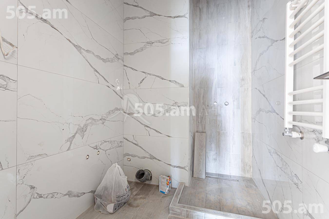 2 սենյականոց բնակարան  Աբելյան փող, Աջափնյակ Երևան, 155215