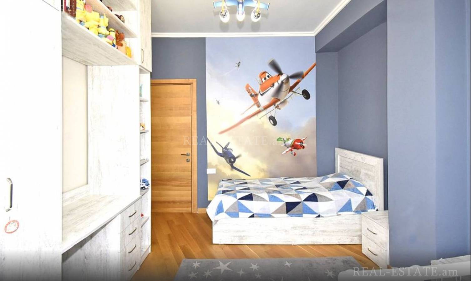 3 սենյականոց բնակարան  Սևակի փող, Քանաքեռ-Զեյթուն Երևան, 125978