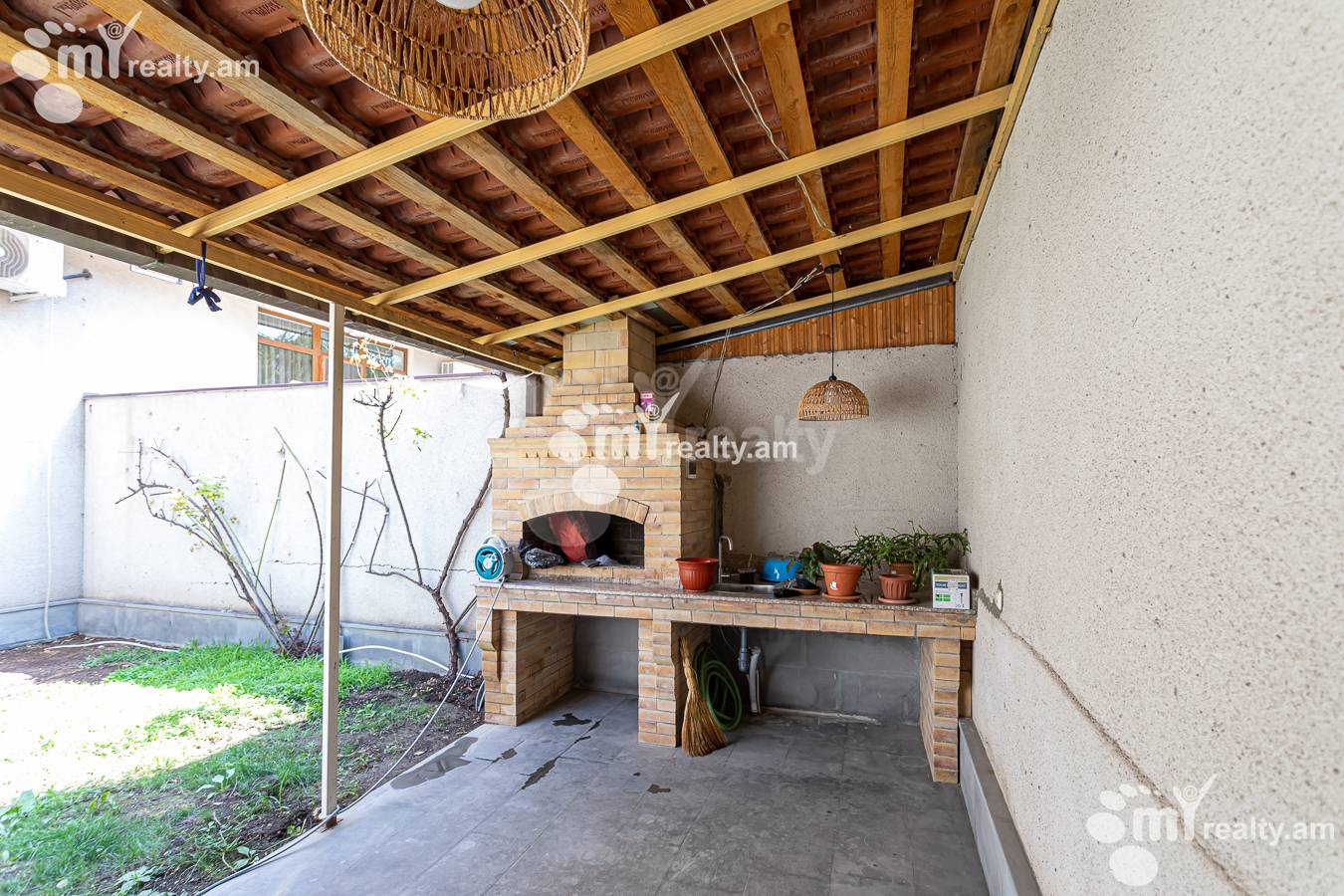 House for sale Tsarav Aghbyur St, Awan Yerevan, 156220