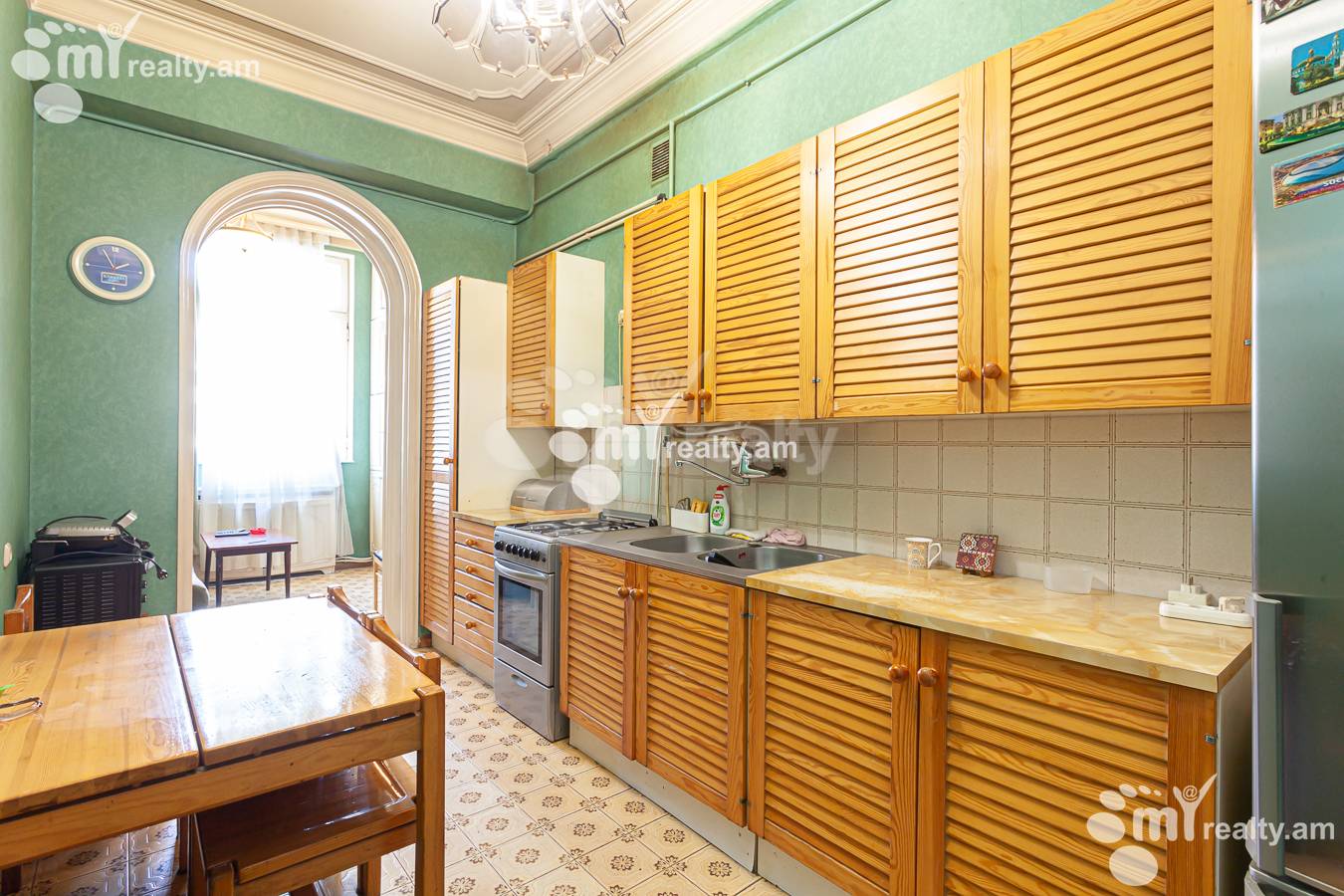 3 bedroom apartment for sale Isahakyan St, Center Yerevan, 154660