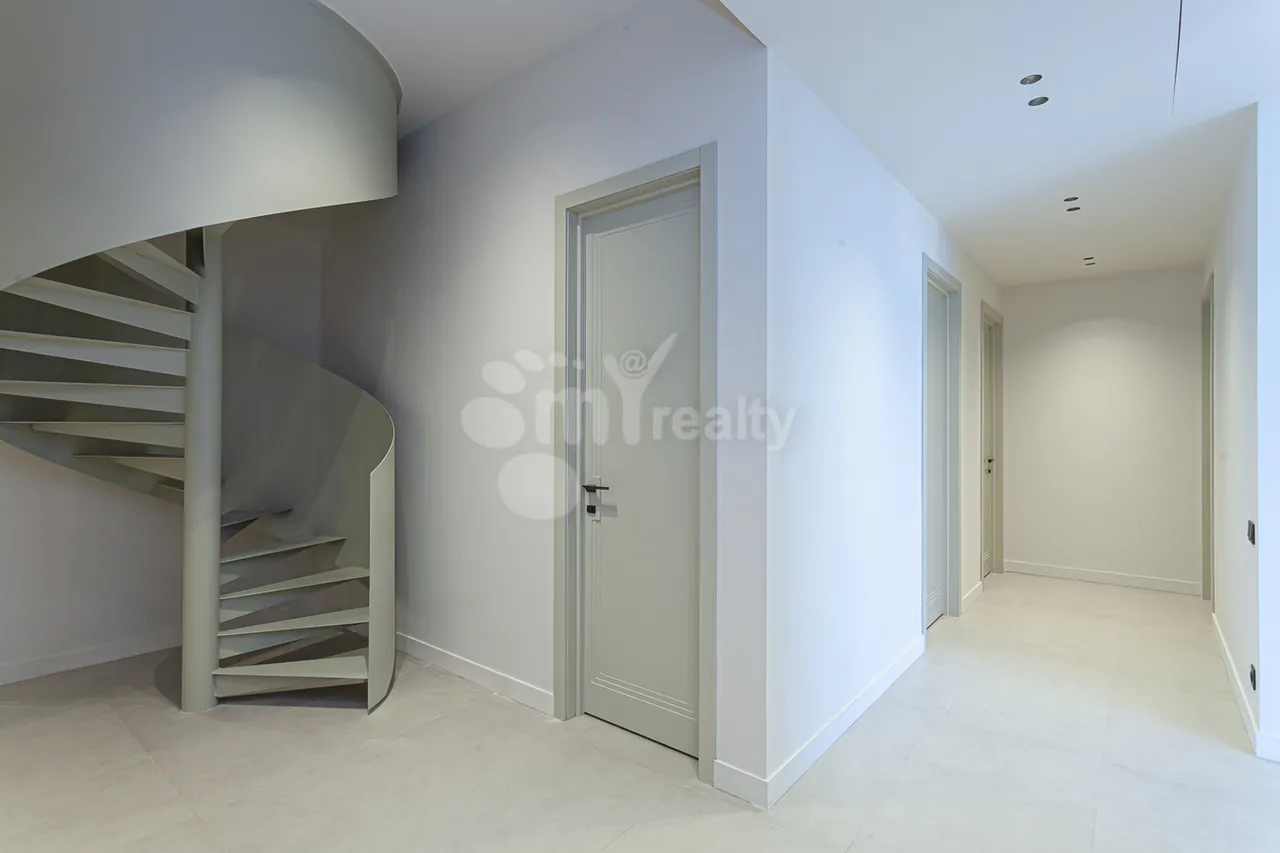 5 սենյականոց բնակարան  Օրբելի Եղբայրների փող, Արաբկիր Երևան, 160863