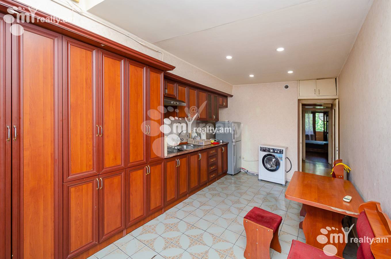 3 bedroom apartment for rent M.Khorenatsi St, Center Yerevan, 151604