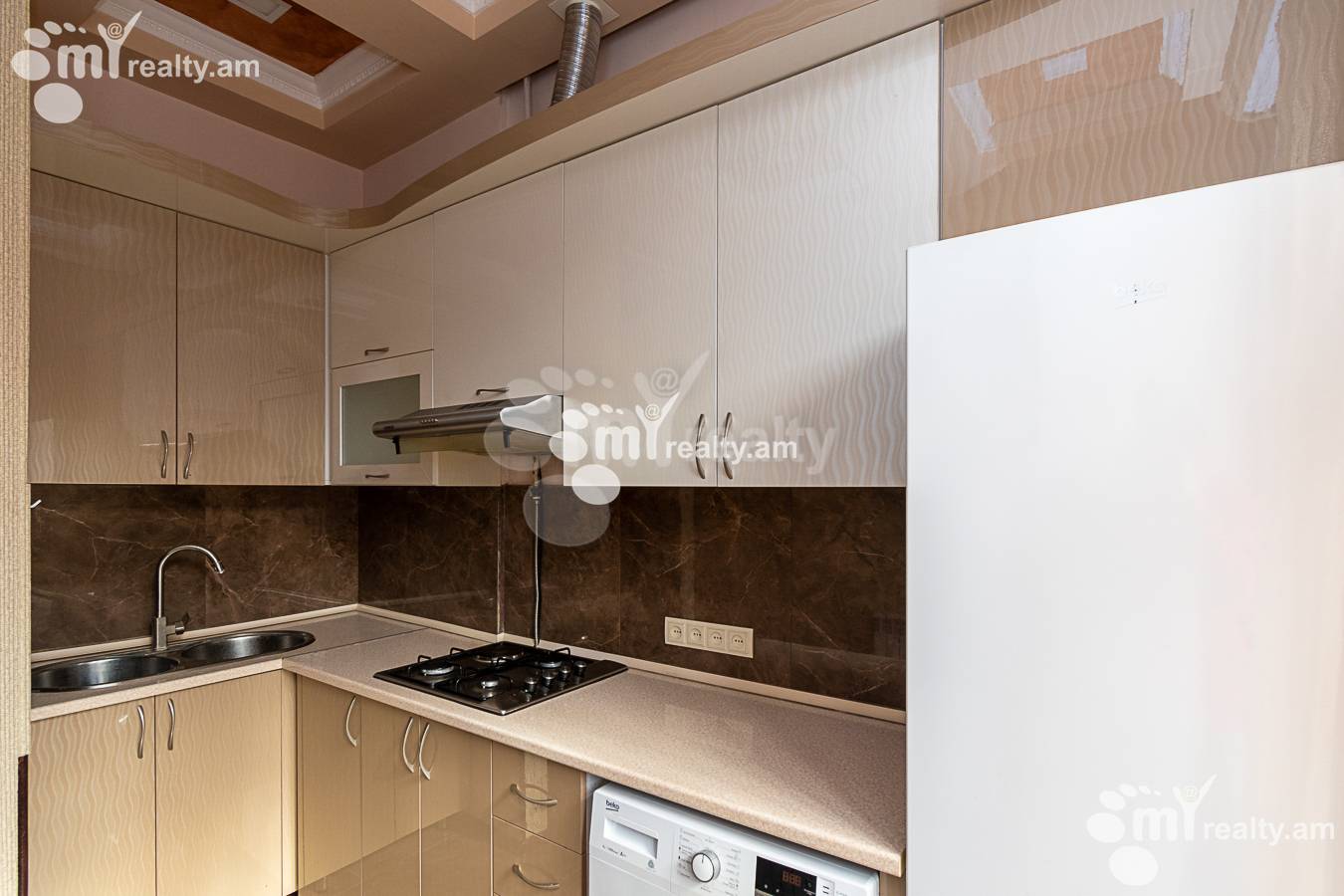 3 bedroom apartment for sale Kievyan St, Arabkir Yerevan, 136744