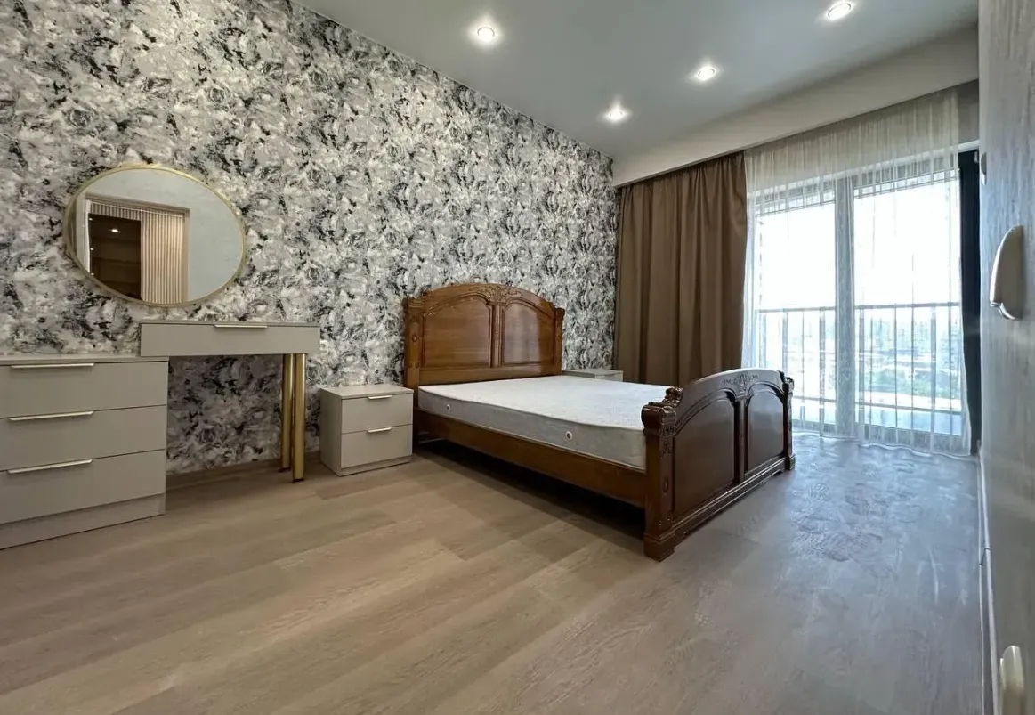 2 bedroom apartment for rent خیابان کومیتاس, عربگیر ایروان, 158946