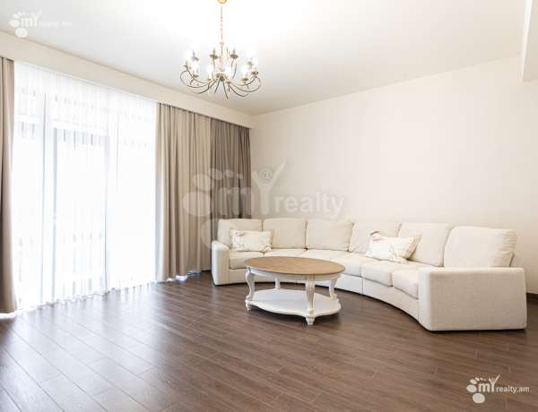 arandznatun-vacharq-Yerevan-Avan