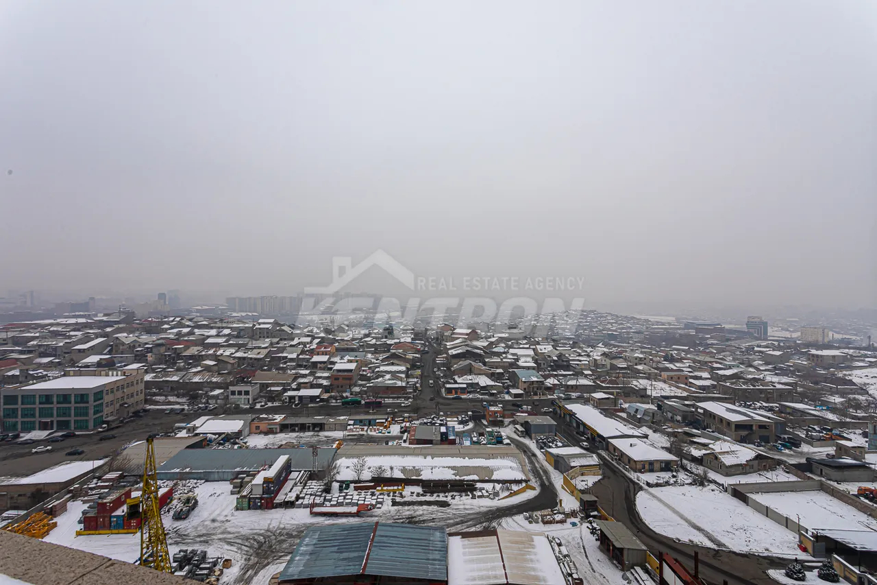 4 սենյականոց բնակարան  Ծիծեռնակաբերդի խճուղի, Կենտրոն Երևան, 159228