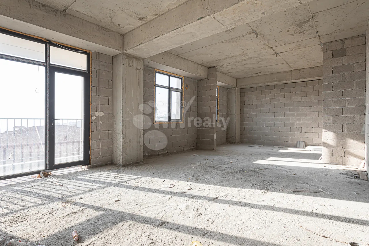 3 bedroom apartment for sale Antarayin St, Center Yerevan, 157849