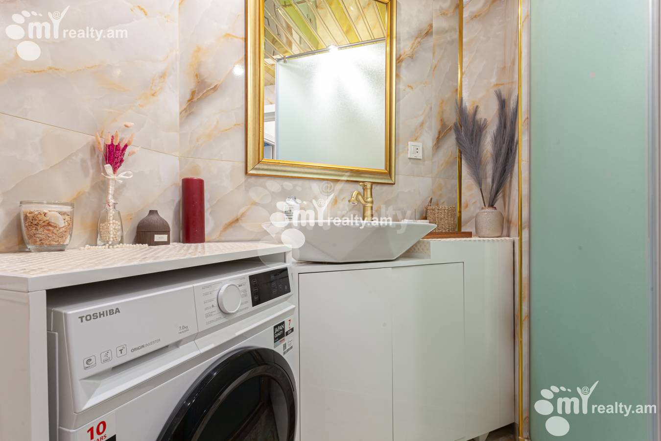 3 bedroom apartment for rent Buzand St, Center Yerevan, 155629