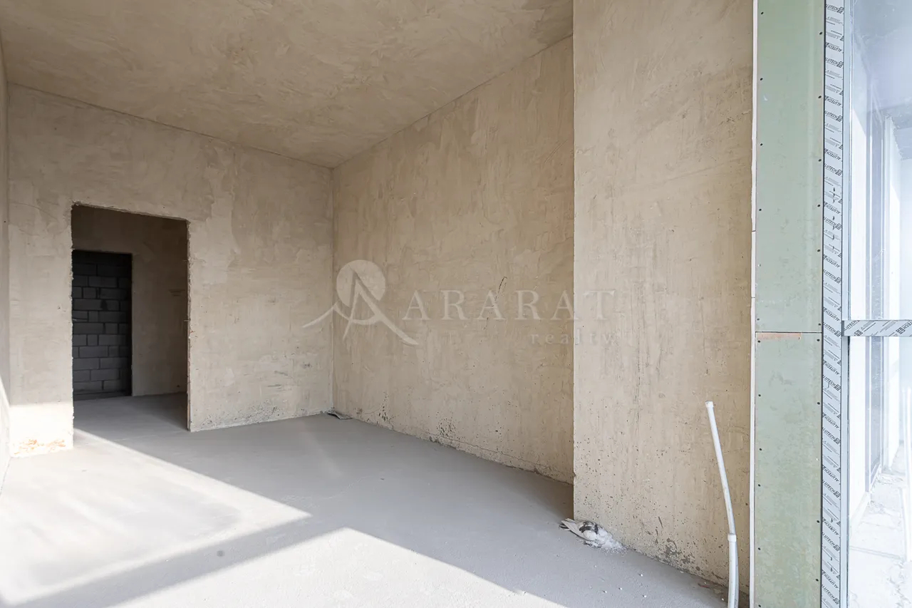 4 bedroom apartment for sale Rostom St, Center Yerevan, 158377