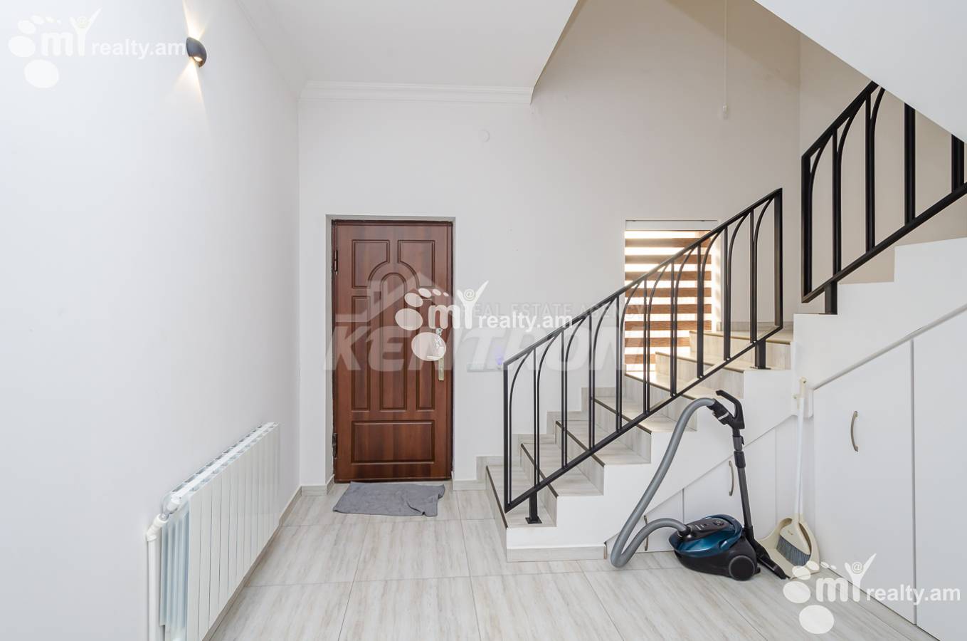 House for sale G 1 dis., Adshapnjak Yerevan, 153453