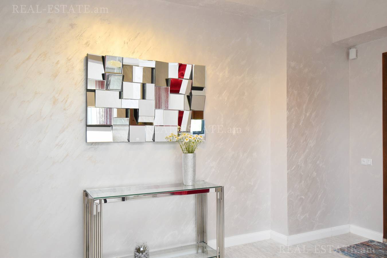 2 bedroom apartment for sale Baghramyan Ave (Kentron), Center Yerevan, 125820