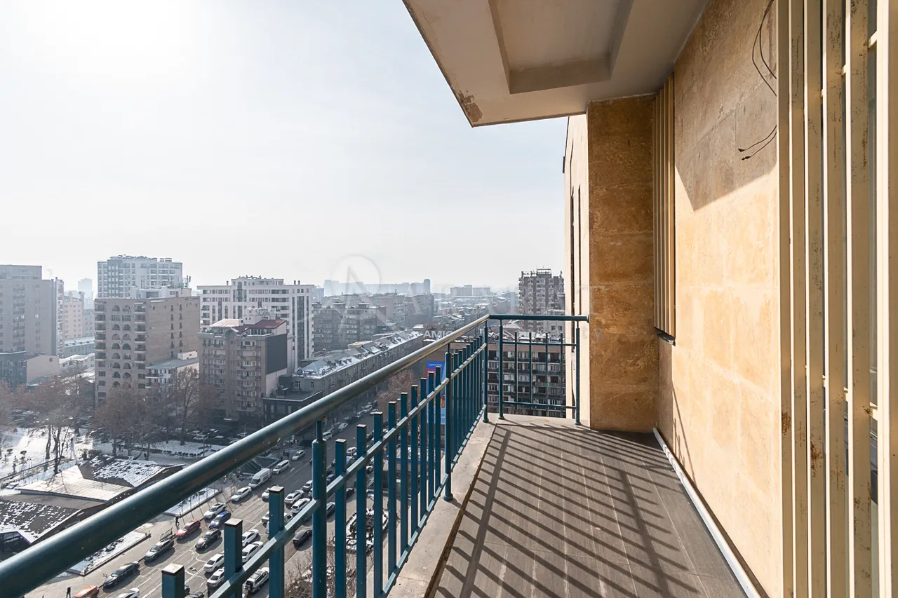 4 սենյականոց բնակարան վարձով Արամի փող, Կենտրոն Երևան, 159128