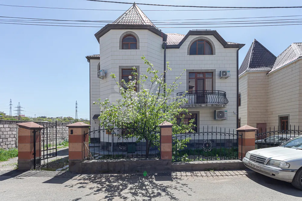 house-for-sale/Davit+Bek/Nor-Nork/Yerevan