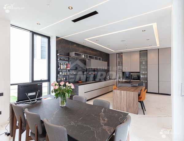 arandznatun-vacharq-Yerevan-Vahagni-district