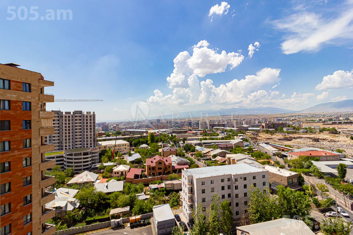 3 bedroom apartment for sale خیابان آرخوتیان, عربگیر ایروان, 151384