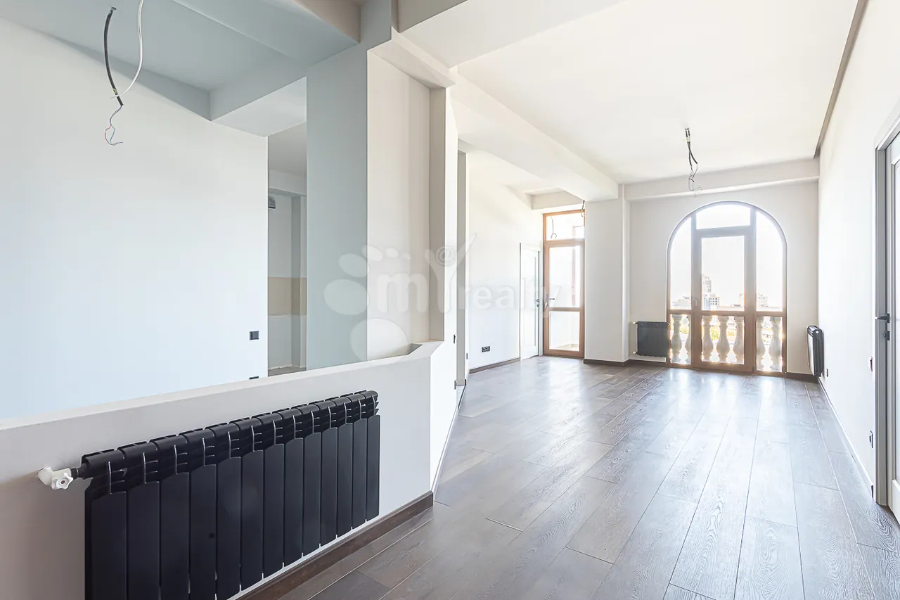 3 bedroom apartment for sale خیابان آدونس, عربگیر ایروان, 159950