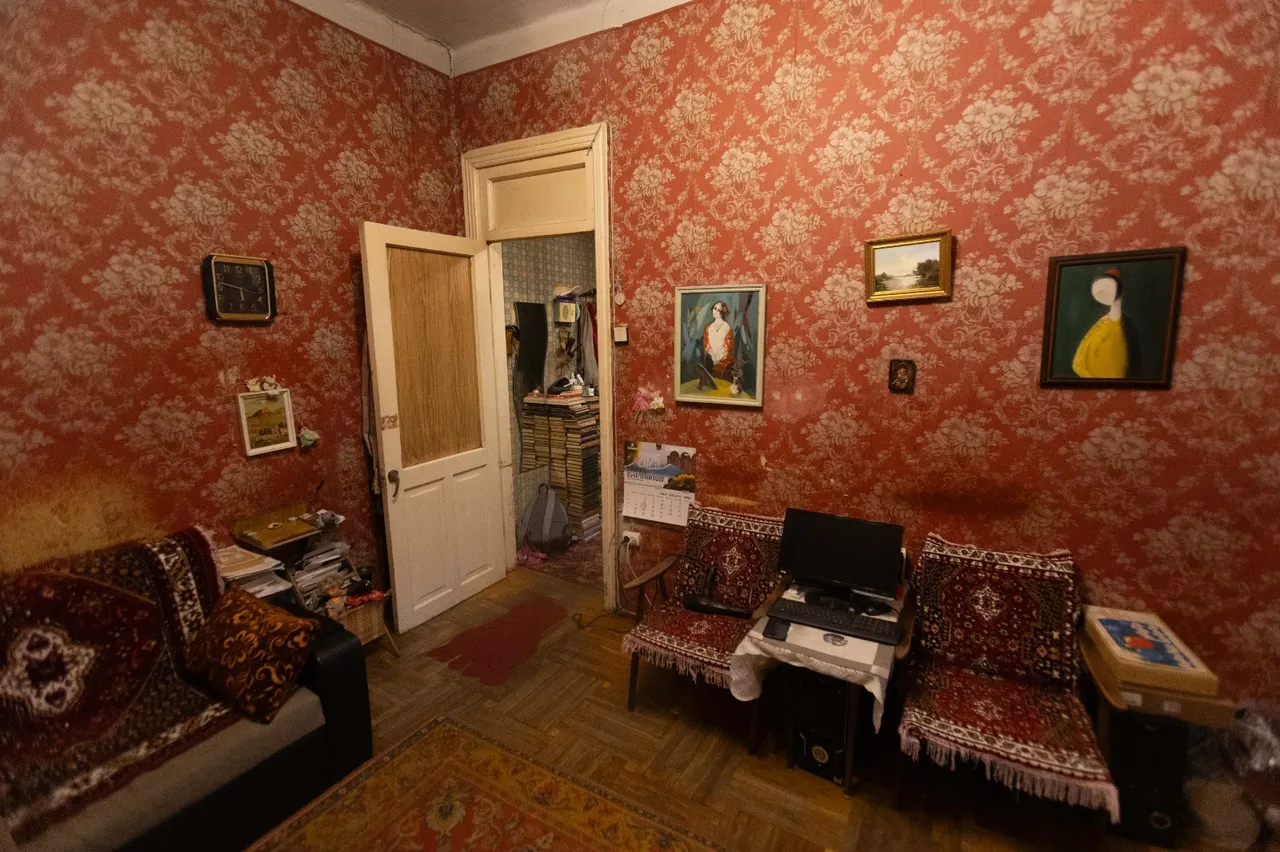 Купить 1 комнатную квартиру Майисян ул, Центр Ереван, 158417