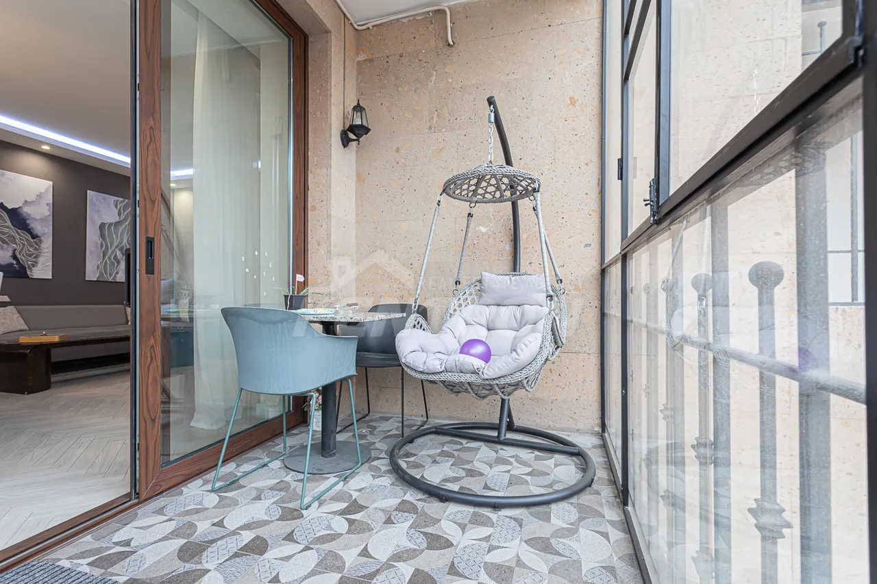 4 bedroom apartment for sale Aram St, Center Yerevan, 159223