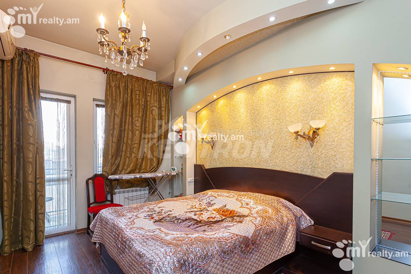 3 bedroom apartment for rent Bayron St, Center Yerevan, 146556