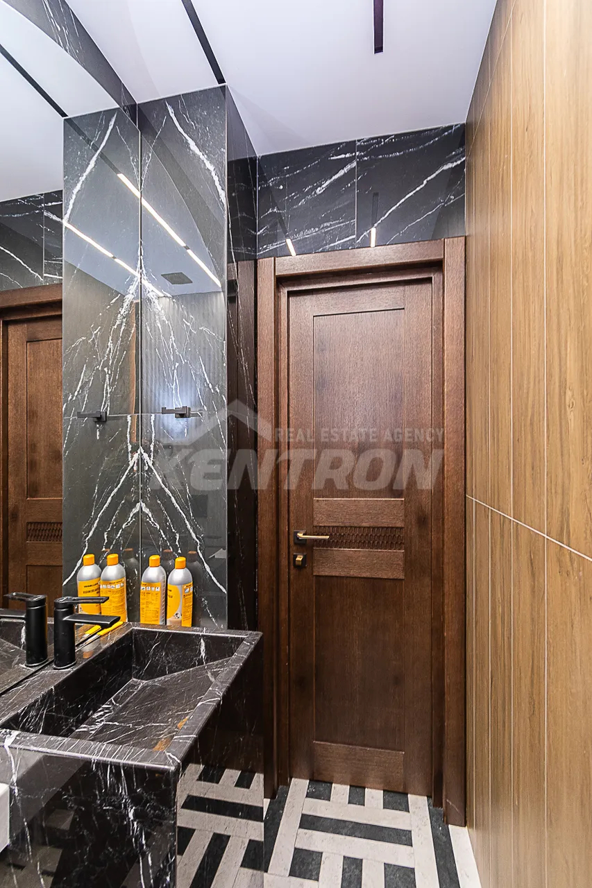 3 bedroom apartment for sale خیابان 8 نورک, نورک ماراش ایروان, 159401