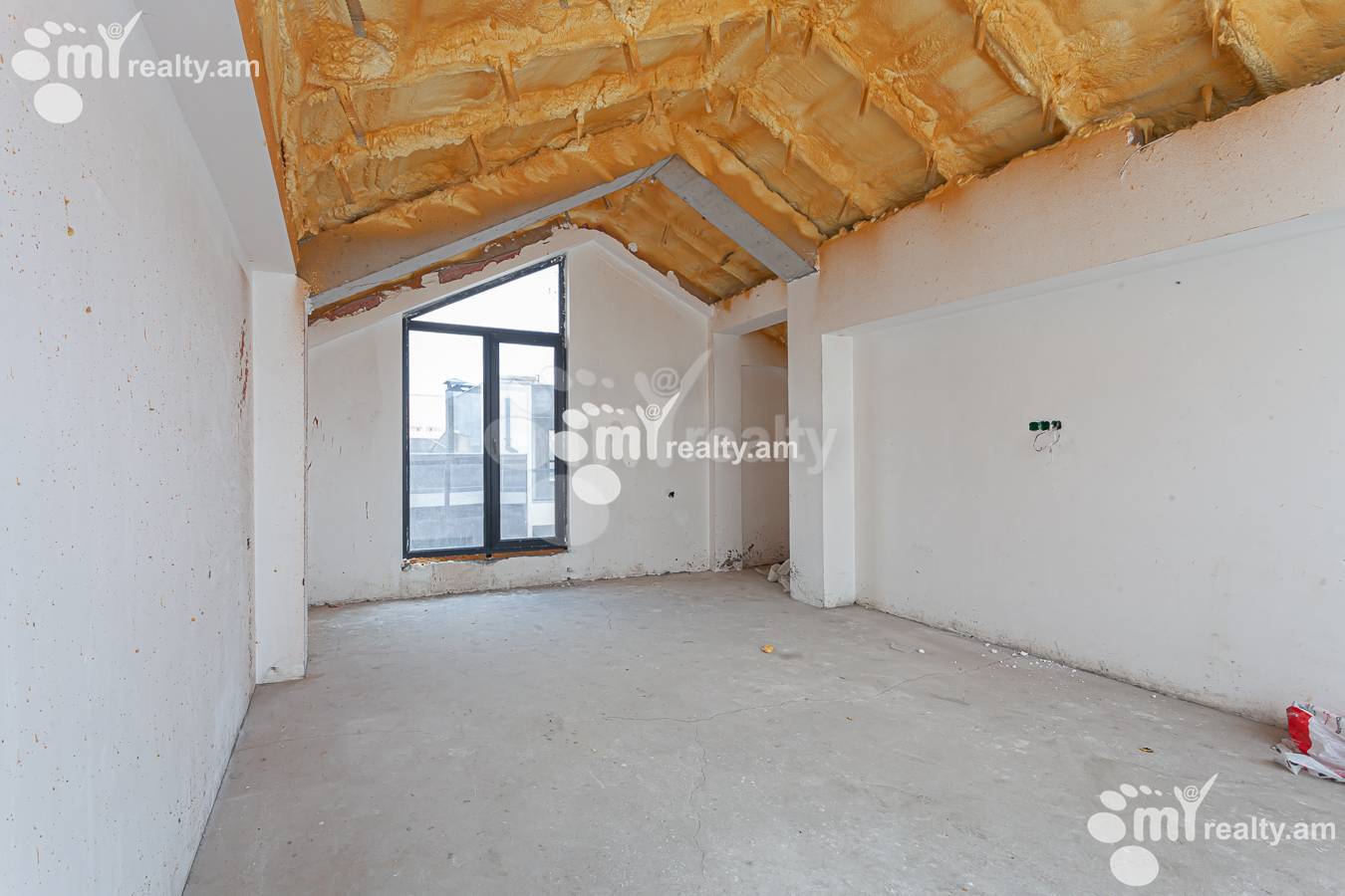 Առանձնատուն  Առինջ Բ 2-րդ փողոց, Աբովյան Կոտայք, 155934