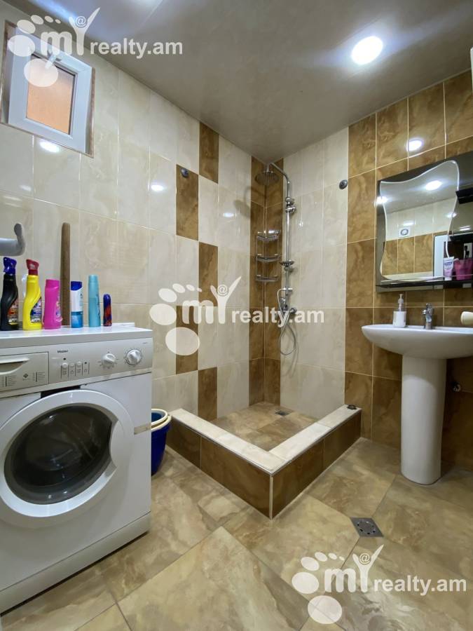 House for rent M. Avetisyan St, Kanaqer-Zeytun Yerevan, 156134