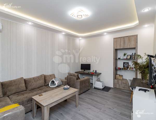 2-bedroom/apartment-for-sale/Mashtots+Ave/Center/Yerevan