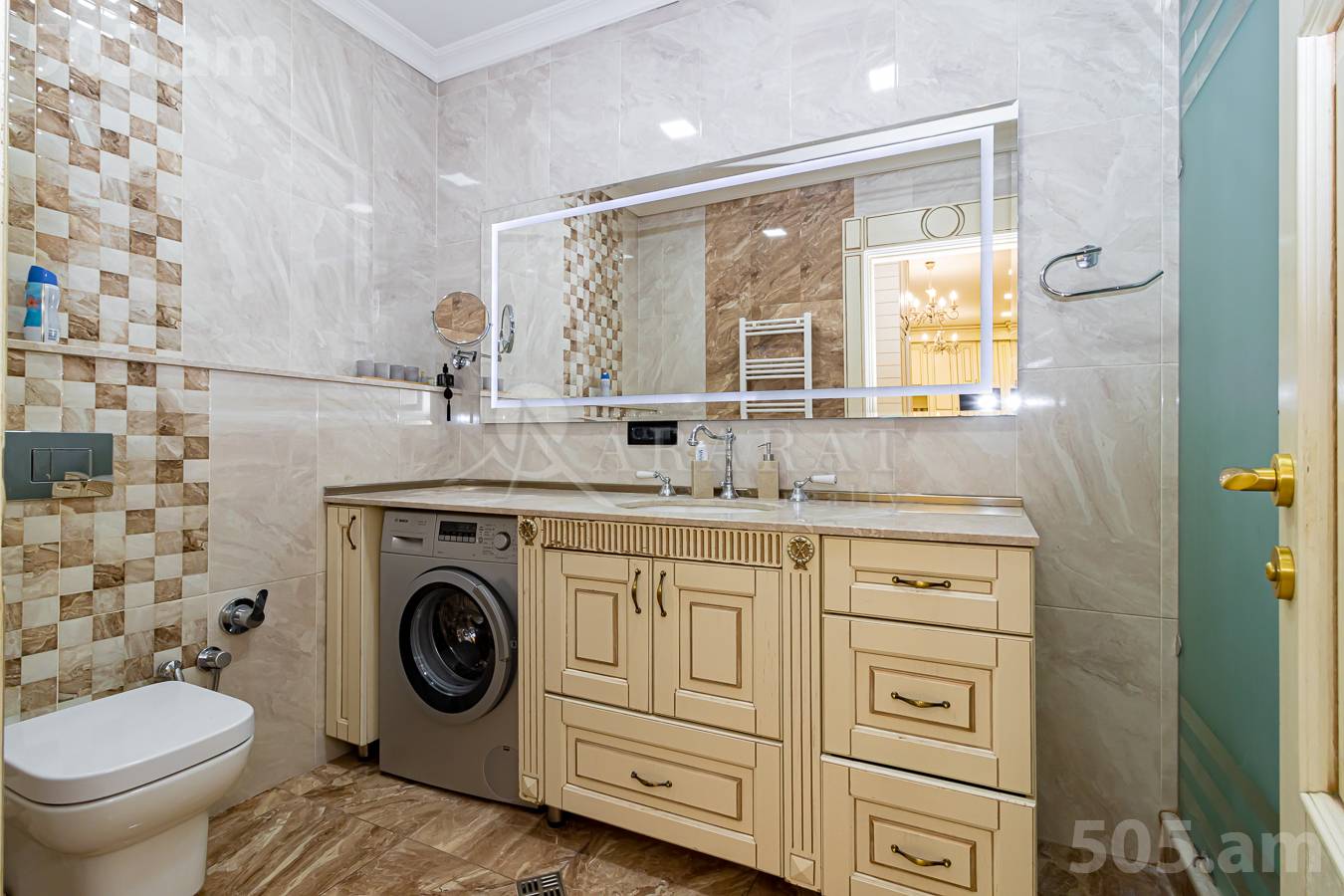 3 սենյականոց բնակարան  Ծիծեռնակաբերդի խճուղի, Կենտրոն Երևան, 153588