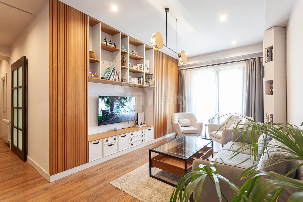 4 bedroom apartment for sale خیابان داوتاشِن بلوک 1, داوتاشِن ایروان, 157367