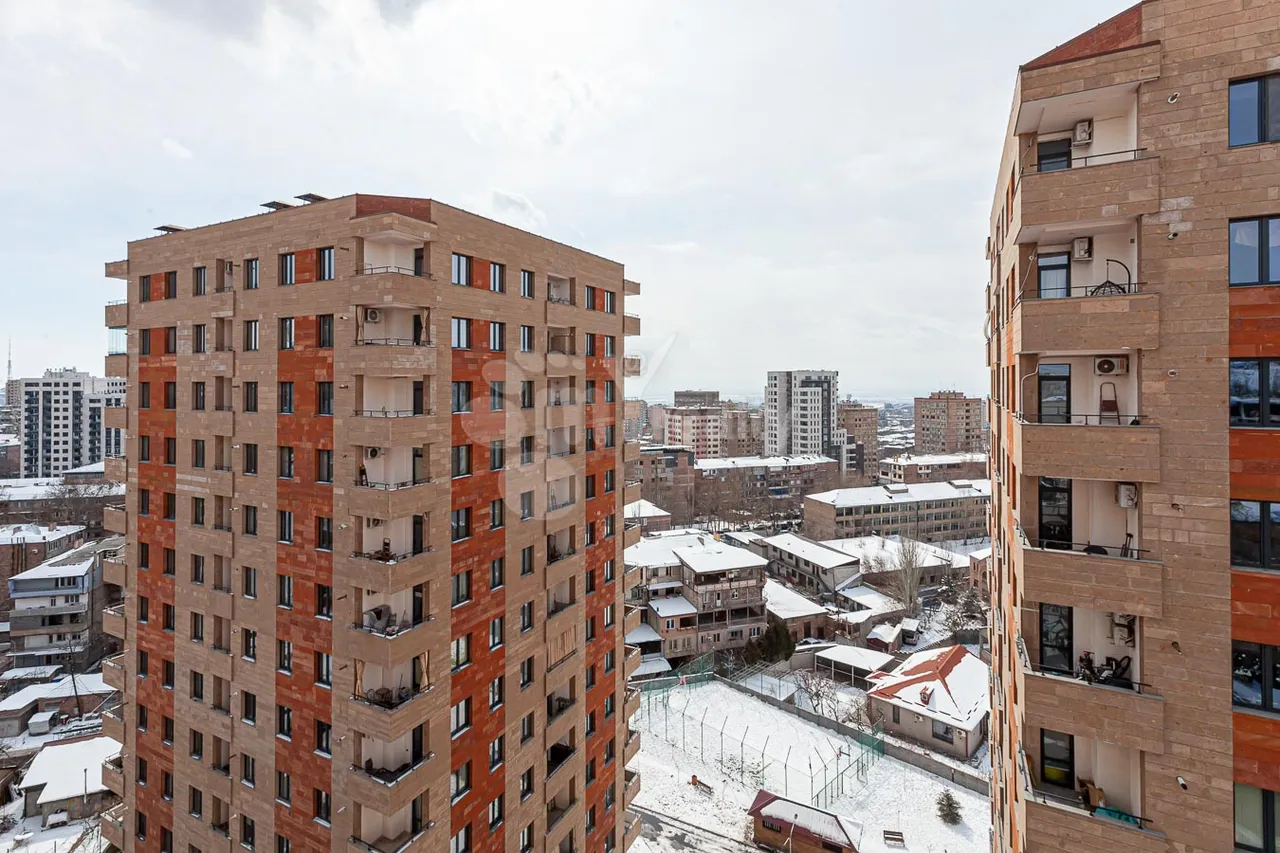 3 սենյականոց բնակարան վարձով Արղության փող, Արաբկիր Երևան, 159955