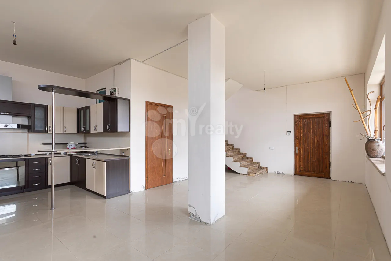 House for sale Davtashen 10 St, Dawtaschen Yerevan, 160095