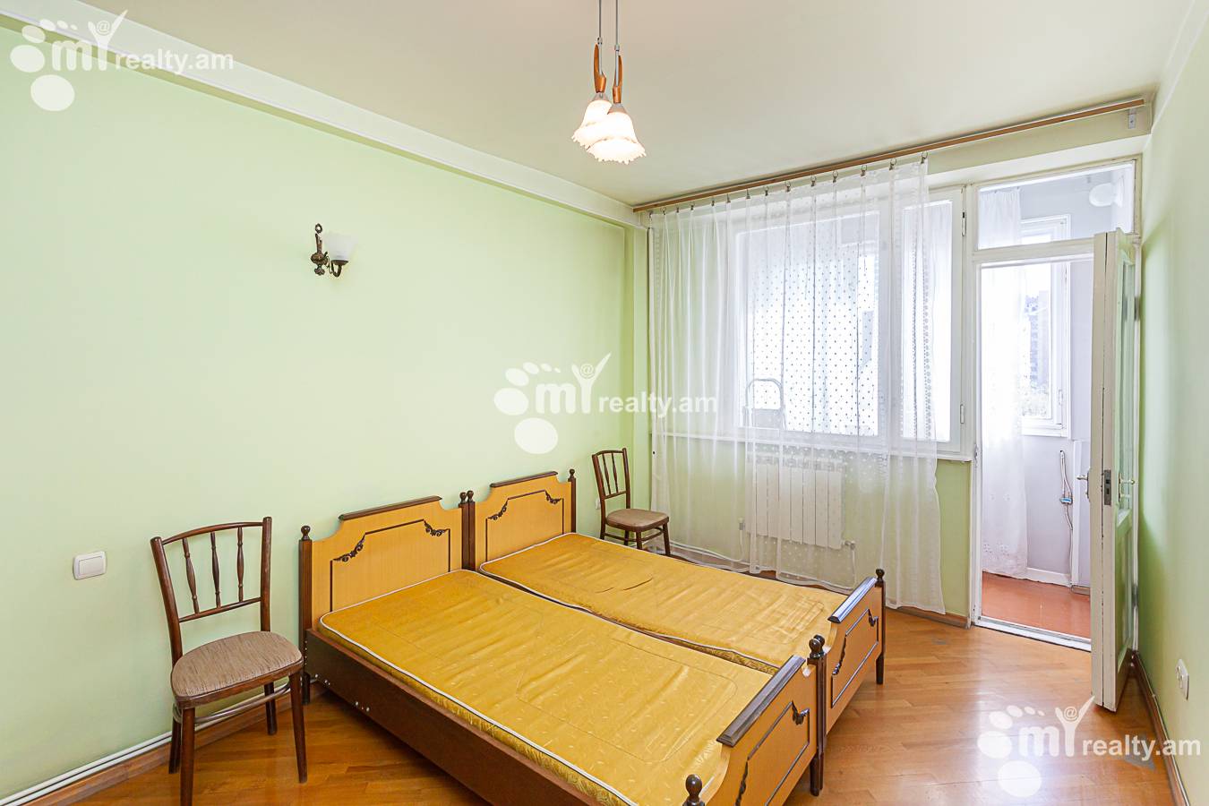 2 bedroom apartment for rent Amiryan St, Center Yerevan, 152041