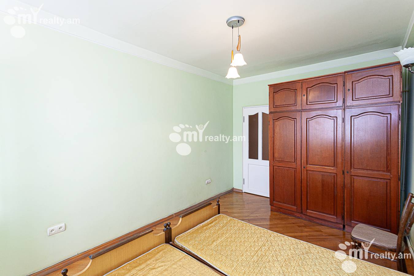2 bedroom apartment for rent Amiryan St, Center Yerevan, 152041