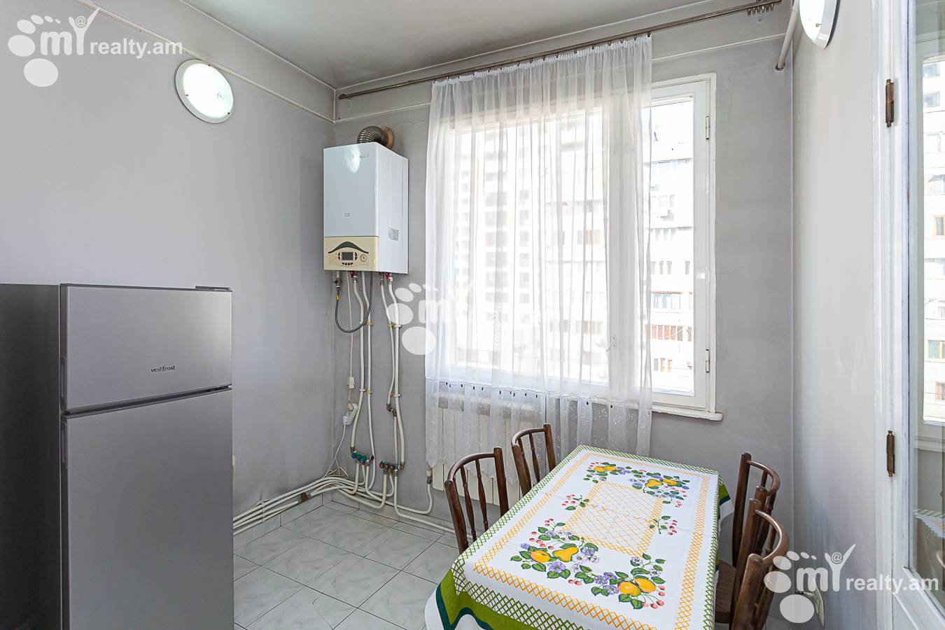 2 bedroom apartment for rent Amiryan St, Center Yerevan, 152041