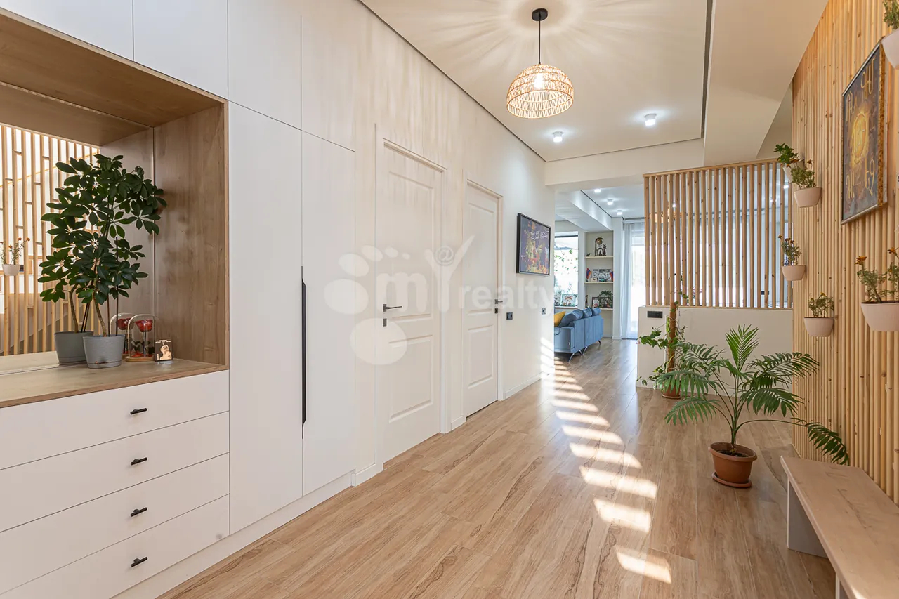 House for sale Paruyr Sevak dis., Awan Yerevan, 158348