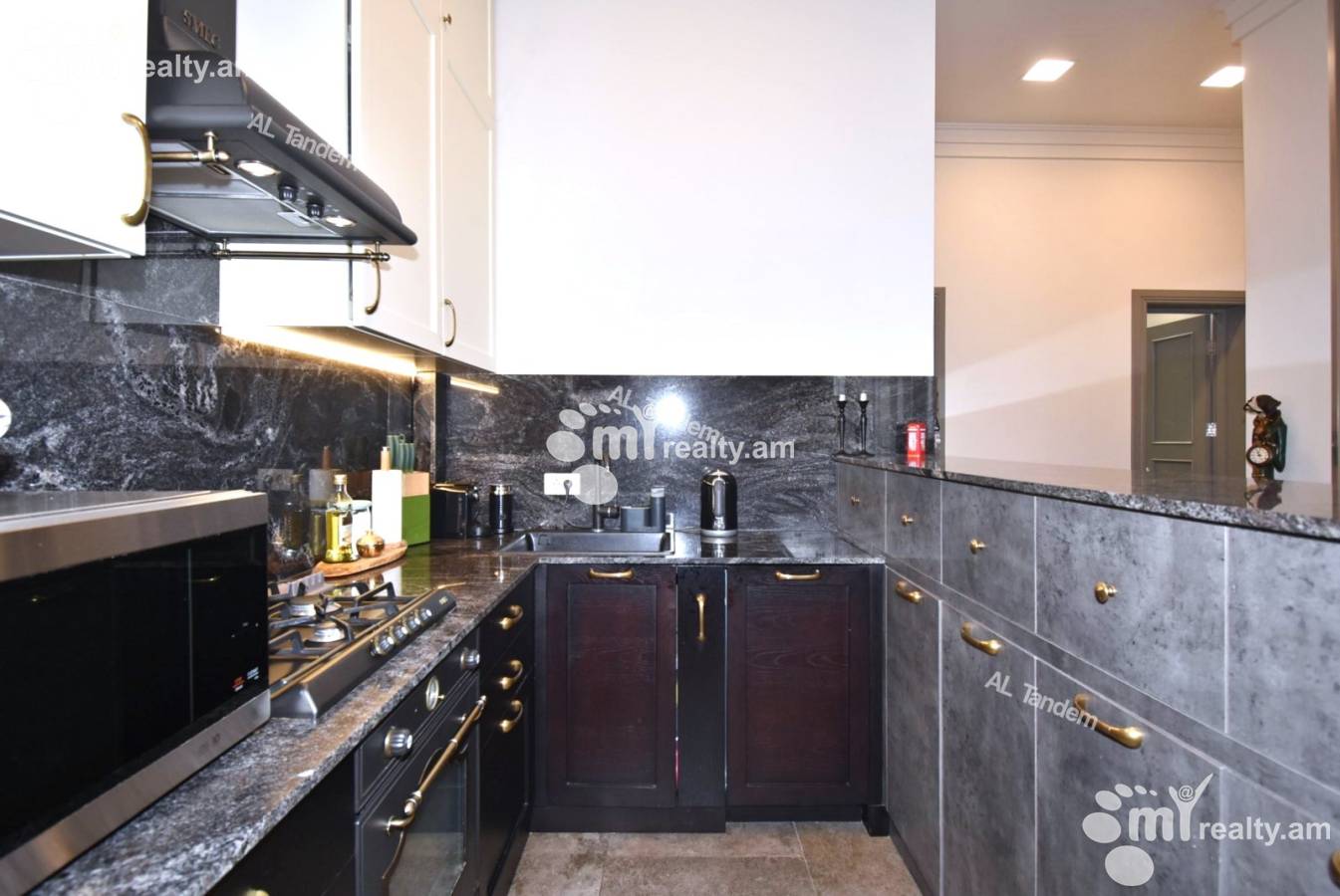 Купить 3 комнатную квартиру Баграмян пр(Арабкир), Арабкир Ереван, 155310