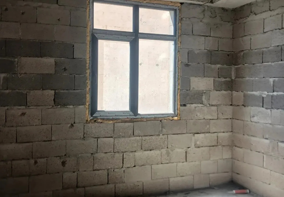 3 bedroom apartment for sale خیابان آنتارایین, مرکز شهر ایروان, 160810