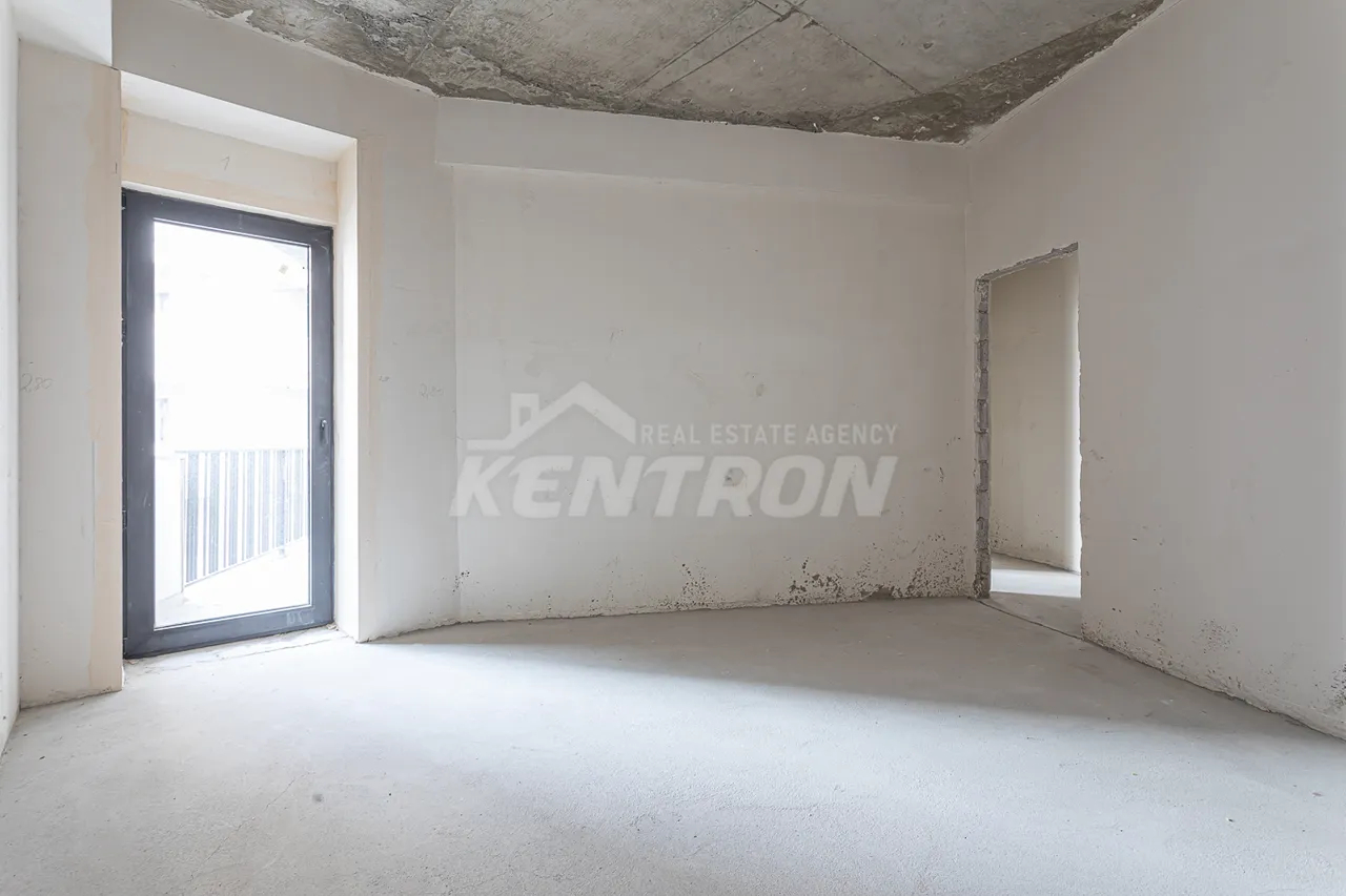 4 bedroom apartment for sale Baghramyan 3 alley, Arabkir Yerevan, 157689