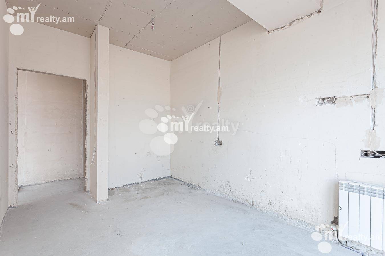 3 bedroom apartment for sale خیابان کومیتاس, عربگیر ایروان, 155127