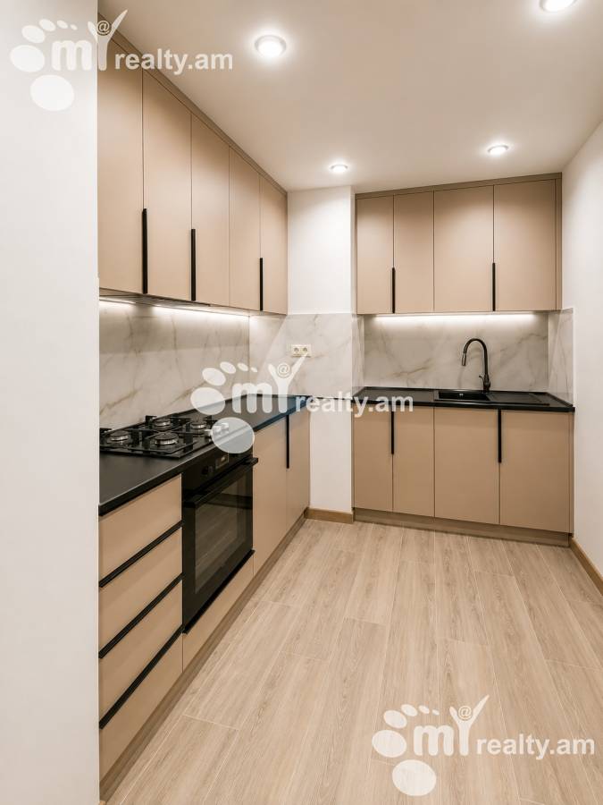 3 bedroom apartment for rent Mamikoniants St, Arabkir Yerevan, 161025