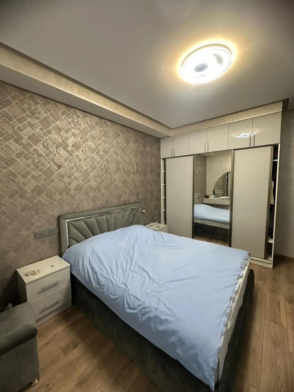 3 սենյականոց բնակարան  Արշակունյաց պող, Կենտրոն Երևան, 158147